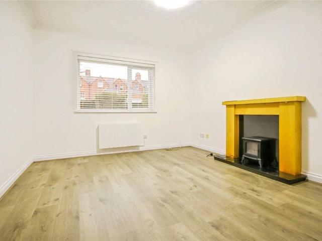 Apartment for rent in Camberley, Surrey Heath