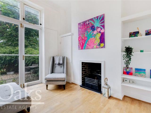 Flat for rent in London Borough of Croydon, South Norwood