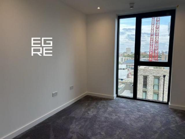 Flat for rent in St. George in the East, Wapping
