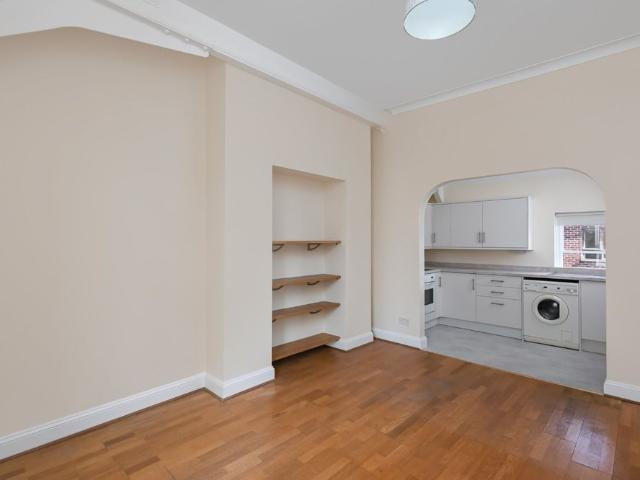 Apartment for rent in High Field, York