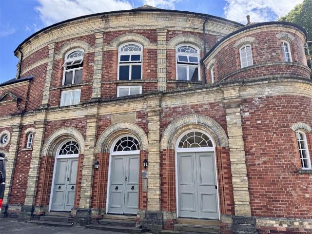 Flat for rent in High Field, York