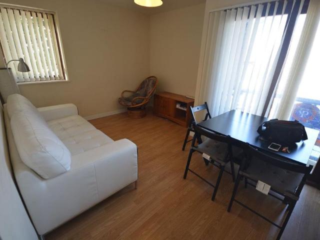 Apartment for rent in Waterfront, Swansea