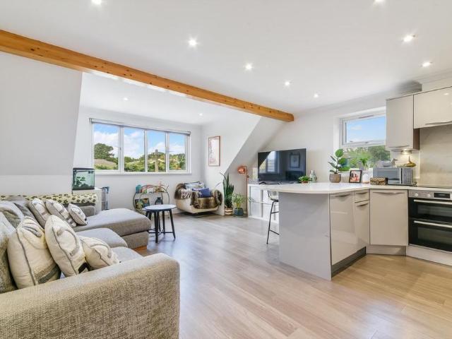 Apartment for rent in Berrick Salome, Oxfordshire