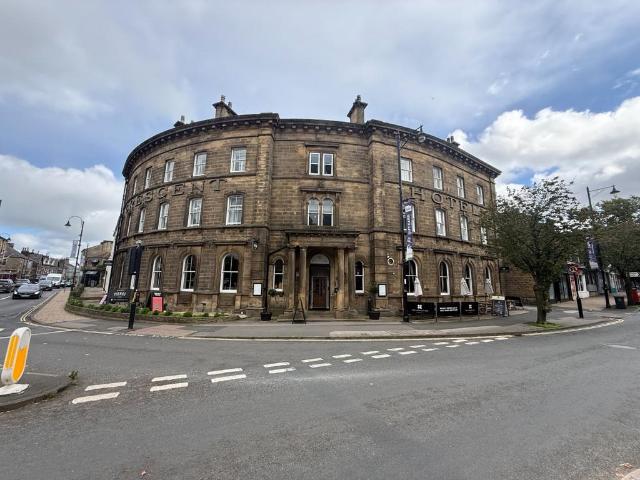 Flat for rent in Middleton Estate, Bradford