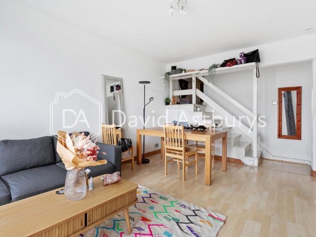 Apartment for rent in Barnsbury, Greater London