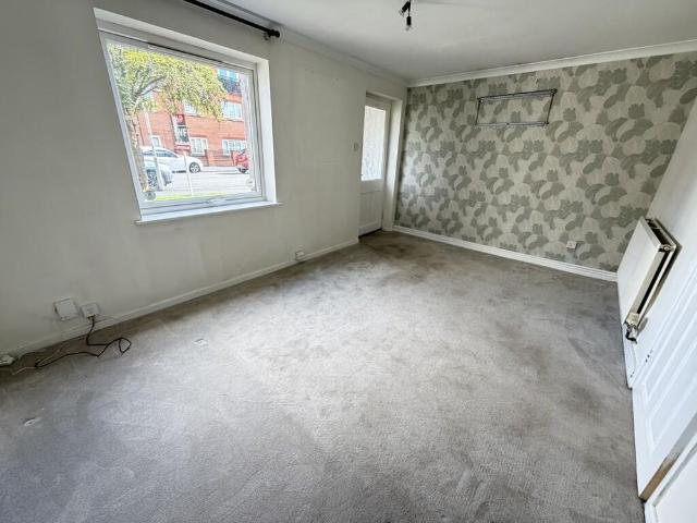 Apartment for rent in Fallings Park, Park Village