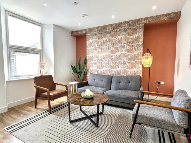 Flat for rent in Stow Hill, Wales