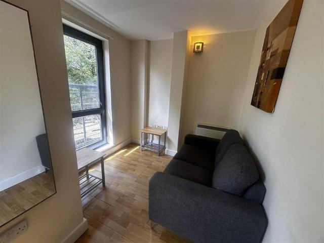 Apartment for rent in Midway, Kent