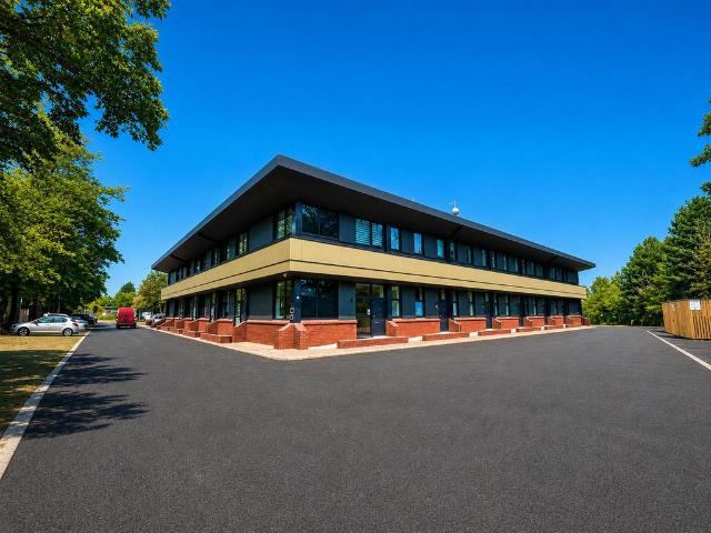 Flat for rent in Winklebury, Priest Down
