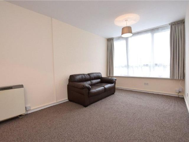 Apartment for rent in Primley Park, Moortown