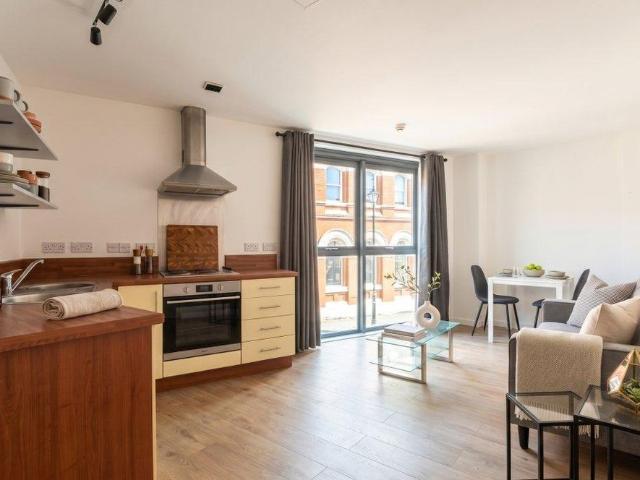 Apartment for rent in City Centre, Salford