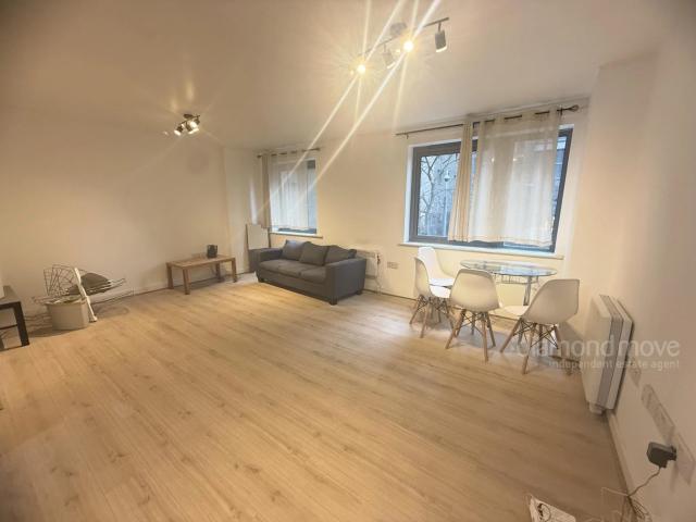 Studio for rent in London Borough of Ealing, Greater London
