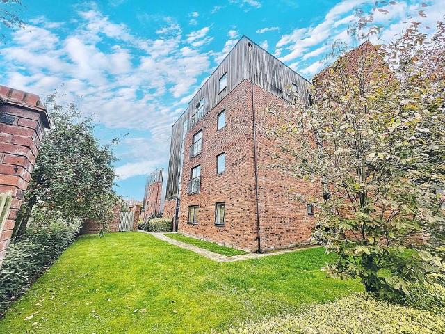 Flat for rent in Fairfield, Warrington