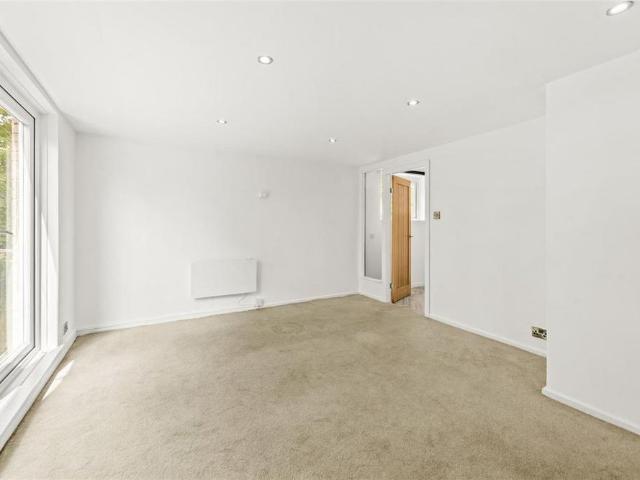 Apartment for rent in Trafford Park, Greater Manchester