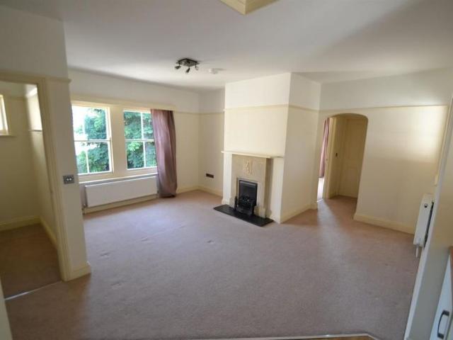 Apartment for rent in Ringwood, Ashurst Bridge