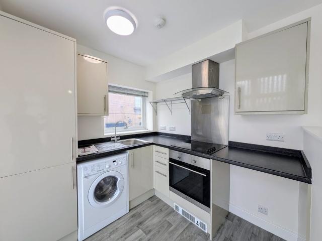 Apartment for rent in Hopetown, Wakefield