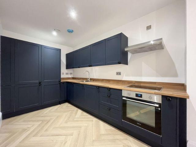 Flat for rent in Avenham, Higher Bartle