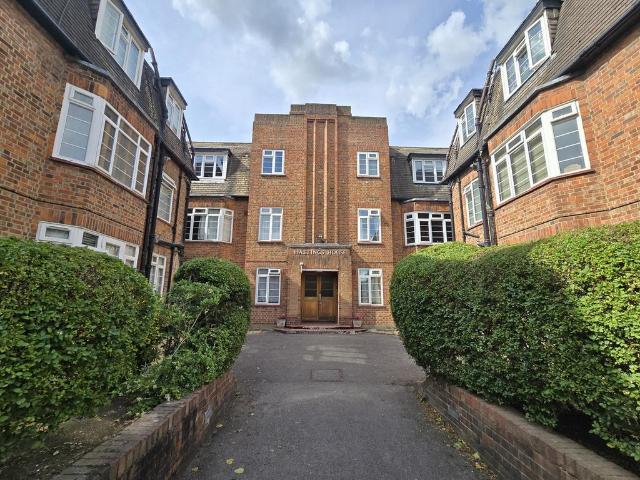 Flat for rent in London Borough of Ealing, Hanwell