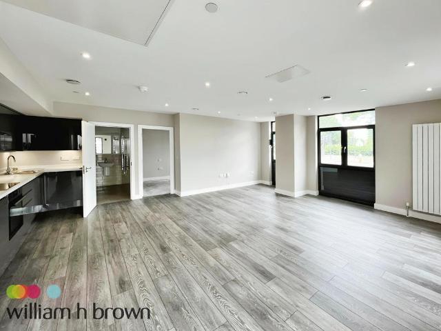 Flat for rent in Alton Barnes, Essex