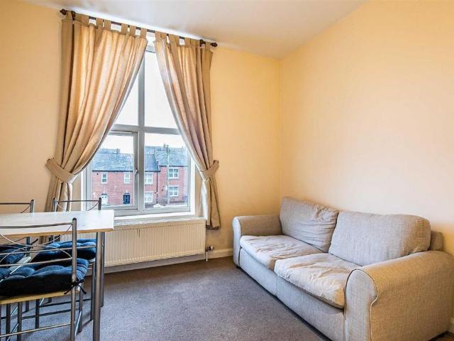 Apartment for rent in Kenwood, South Yorkshire