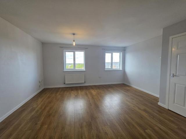 Apartment for rent in Redhouse, Blunsdon St Andrew