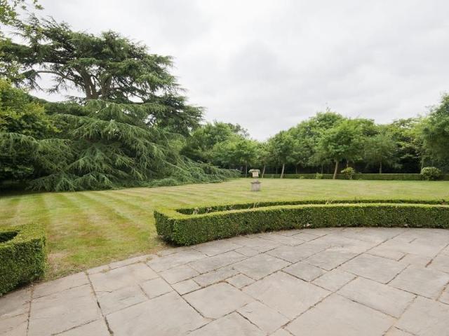 Apartment for rent in Greater London