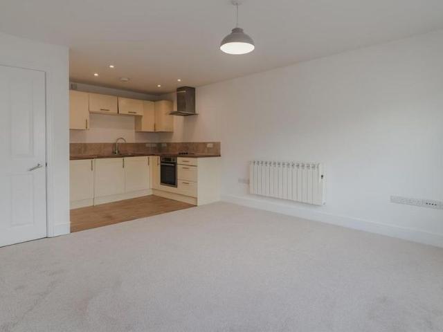 Apartment for rent in Pamington, Gloucestershire
