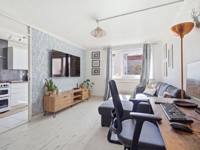 Apartment for rent in Bromley-by-Bow, Bow