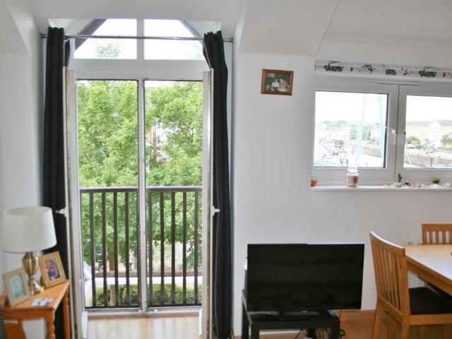 Apartment for rent in Penarth Marina, Penarth