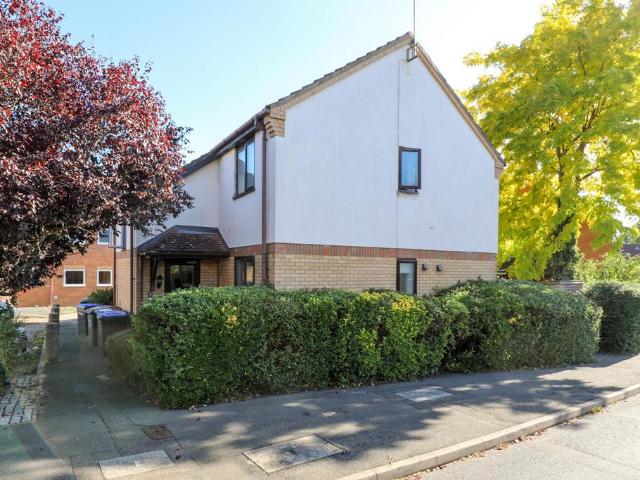 Flat for rent in Merefield, East Hunsbury