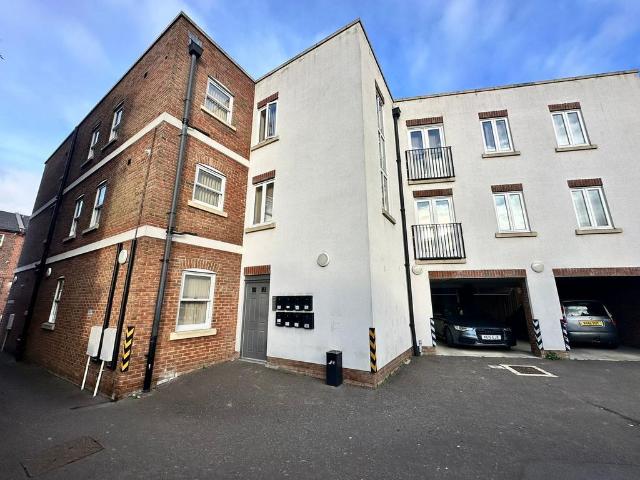 Flat for rent in South Lynn, Brookville