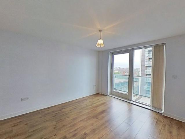Apartment for rent in Thornwood, Govan