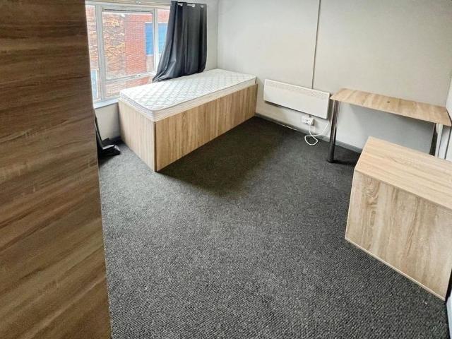 Apartment for rent in Hanley, Stoke-on-Trent