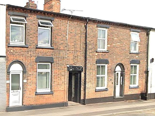 Flat for rent in Baswich, Staffordshire