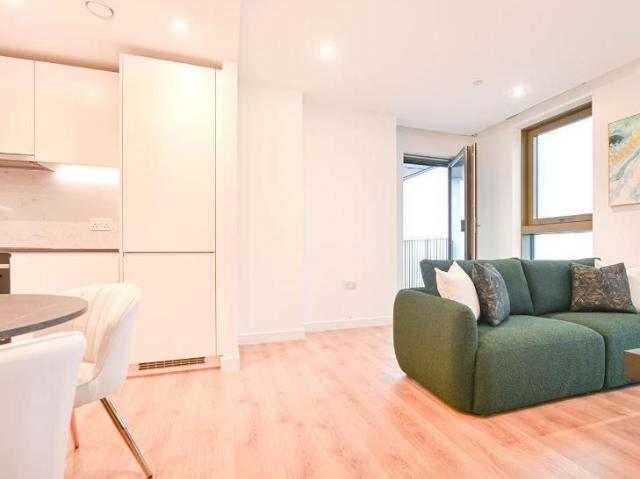 Apartment for rent in Cubitt Town, Greater London