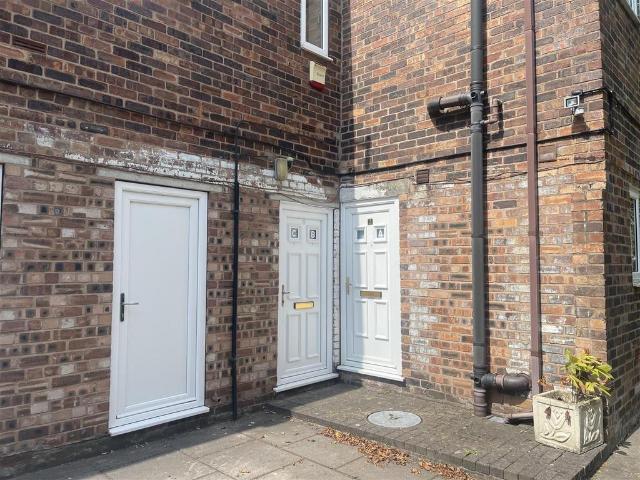 Flat for rent in Burslem, Stoke-on-Trent