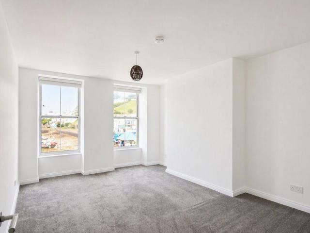 Apartment for rent in Plaidy, Looe