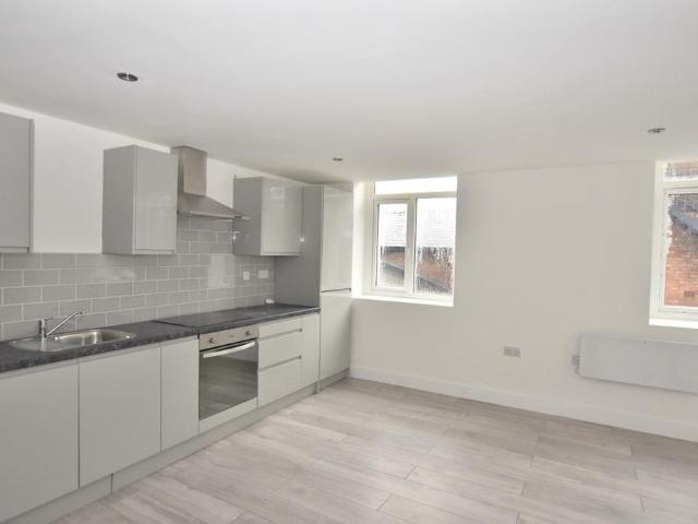 Apartment for rent in Centre Park, Warrington