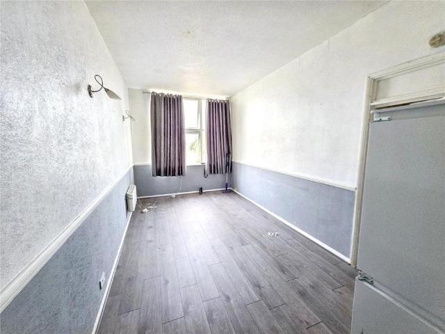 Apartment for rent in Tilbury, Essex