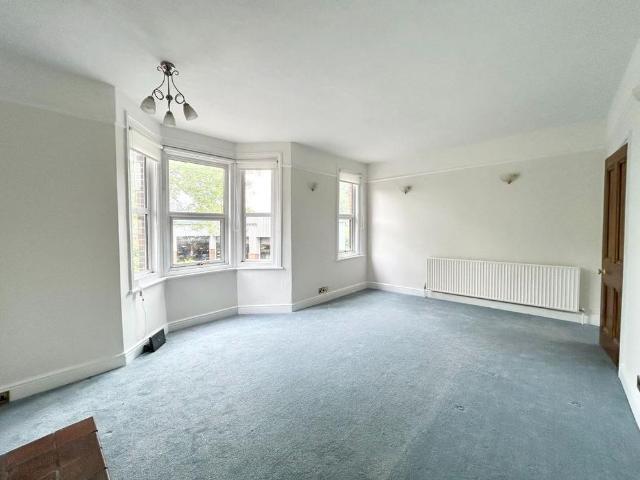 Apartment for rent in Farnham, Waverley