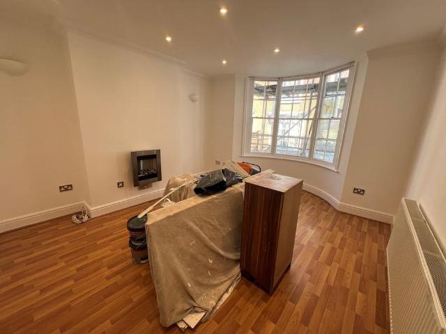 Apartment for rent in Old Town, Guestling Green