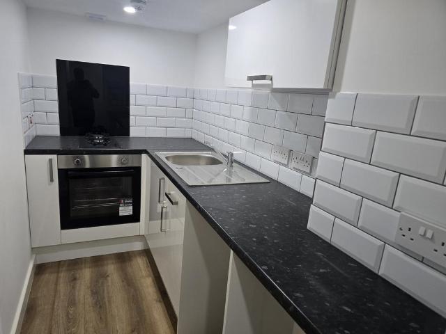 Flat for rent in Highfields, Old Wharf