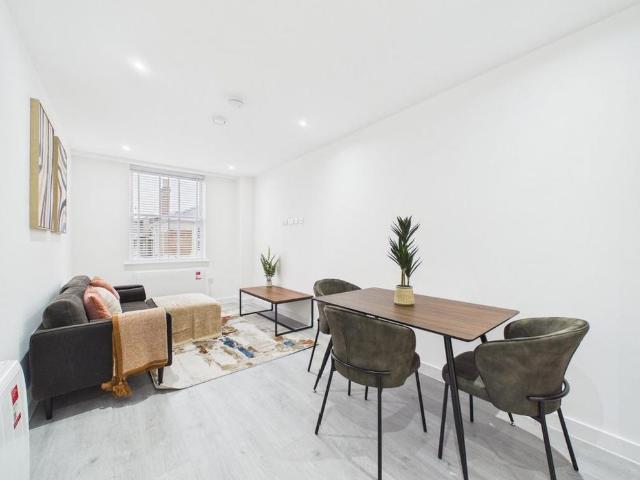 Apartment for rent in Egham, Runnymede