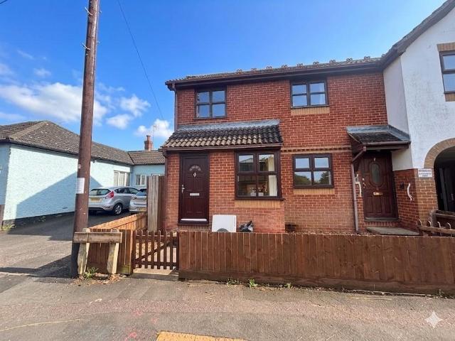 Flat for rent in Lower Ascott, Buckinghamshire