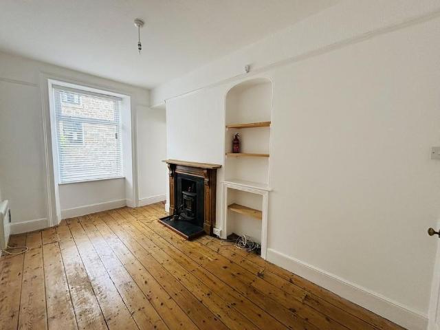 Apartment for rent in Treneere, Penzance