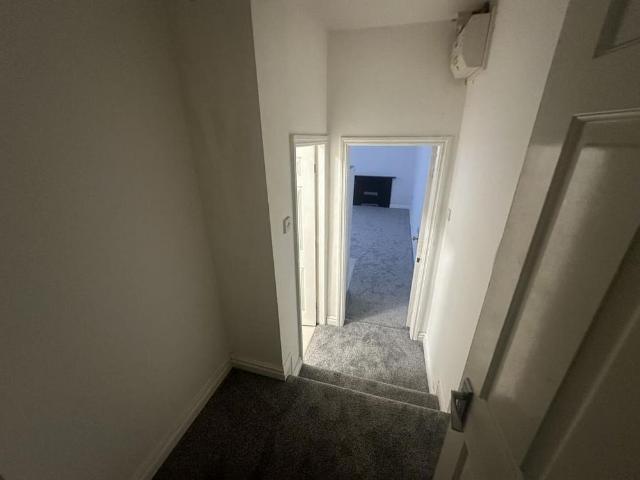 Apartment for rent in Avenham, Higher Bartle