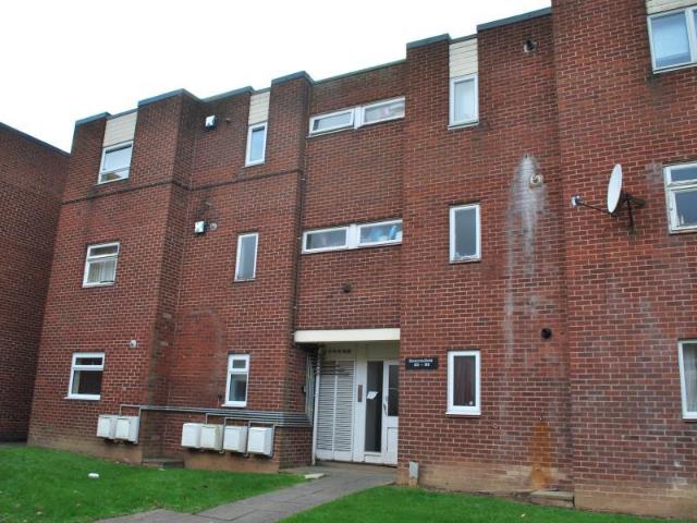 Flat for rent in Brookside, Telford