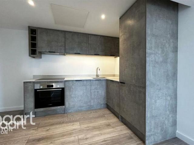 Apartment for rent in Spring Park, Luton
