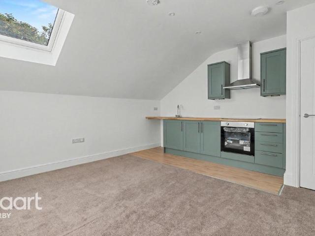 Flat for rent in Littleover, East Midlands