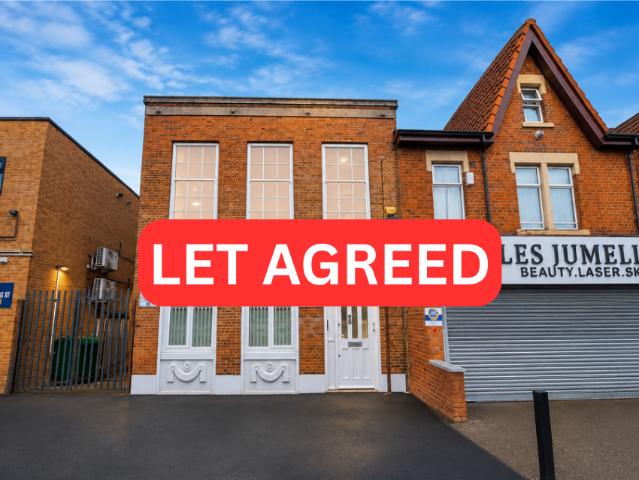 Flat for rent in Harehills, West Yorkshire